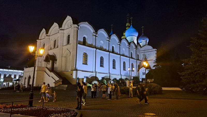 Смотрится Величественно и Основательно.